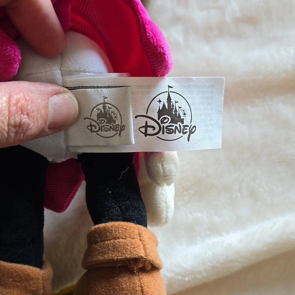 Disney Parks Authentic Pirate Minnie Mouse   Rare‎ Park Plush